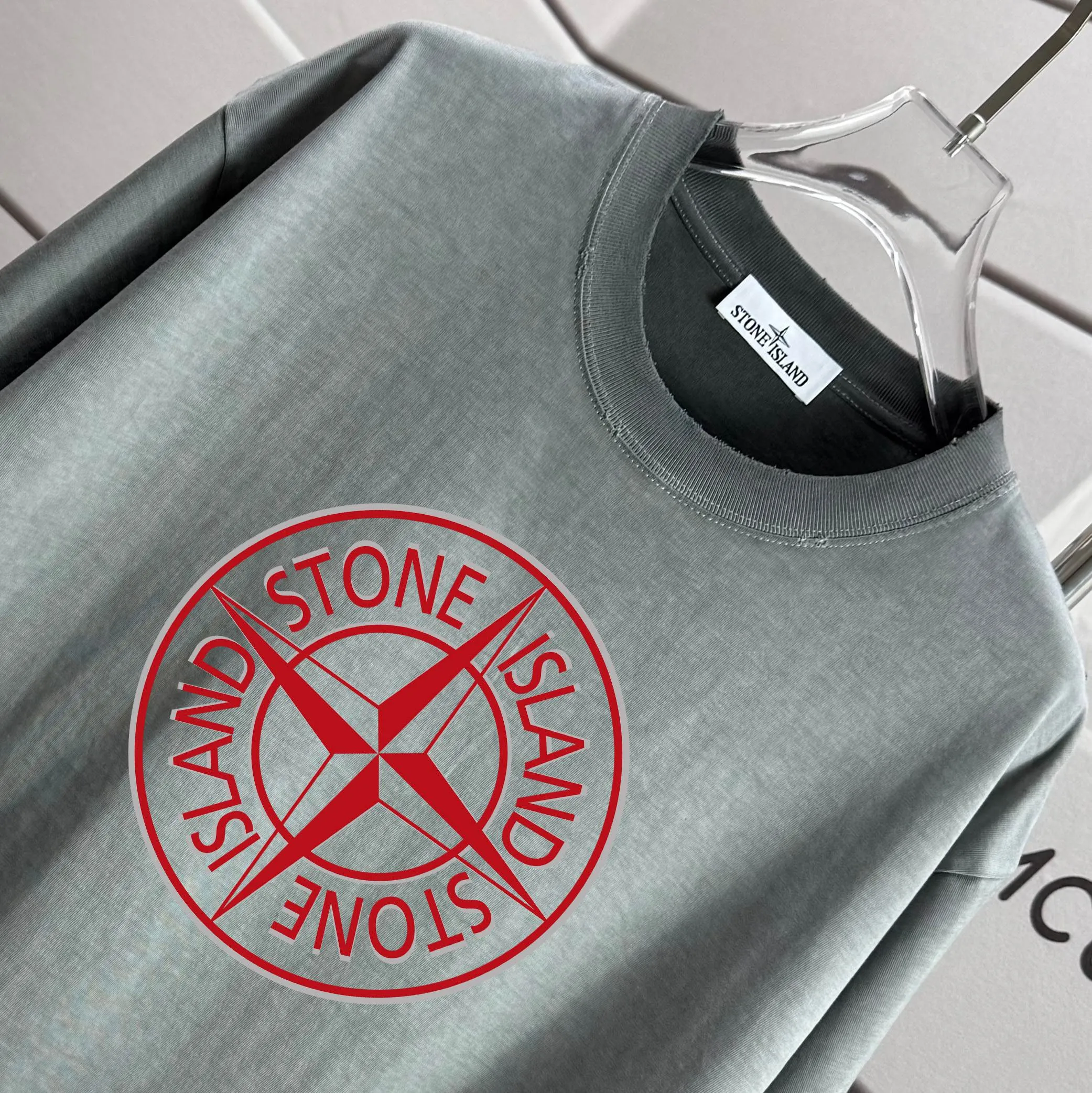 P160 Ston* islan* 石*岛 2025 autumn and winter new style, washed and worn 320g round neck short-sleeved tee, loose version for men and women, color: washed black, washed white, washed gray, washed brown gray Size: S M L XL XXL Size: S (90-130 catties) M (120-150 catties) L (140-165 catties) (160-180 catties) XXL (180-210 catties)